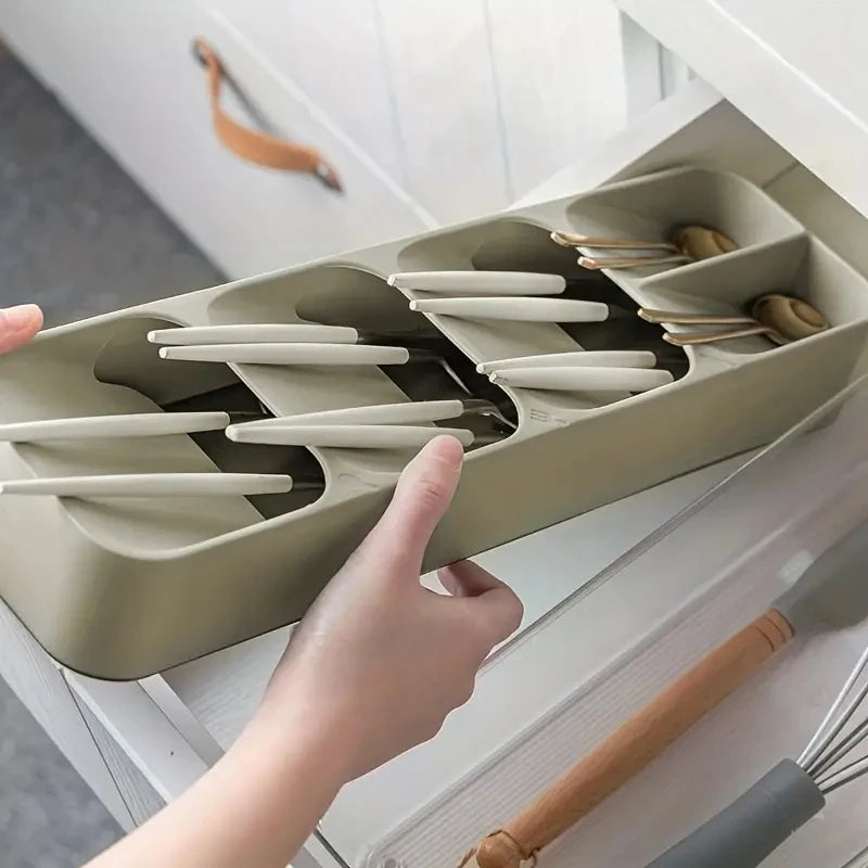 Multi-Purpose Cutlery Drawer Organizer – Compartment Tray for Forks, Spoons & Kitchen Utensils